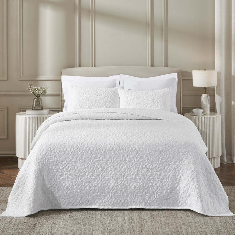 Vineyard Cotton Blend Medium Weight Matelasse Weave Floral Scroll Coverlet, King Coverlet + 2 King Shams, White