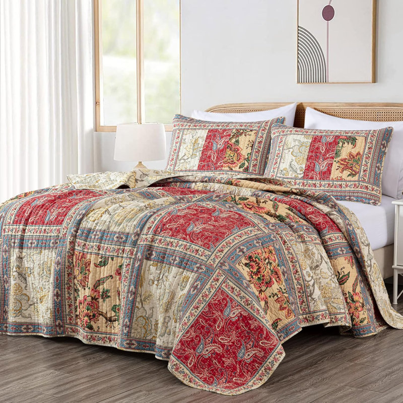 Bambi Cotton Patchwork Quilt Set, Oversized King