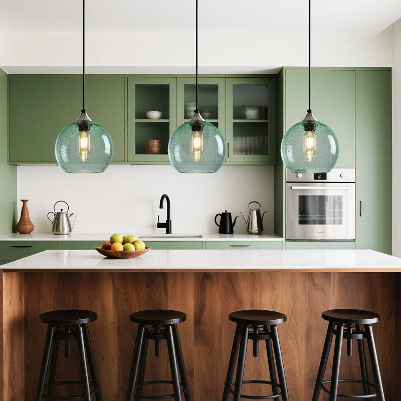 Luminaire suspendu en forme de globe à 3 lumières Charolyn Luminaire suspendu en verre pour îlot de cuisine, Vert clair