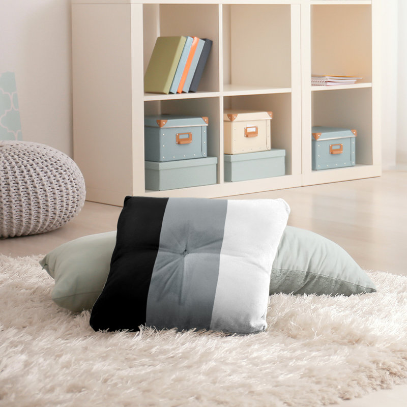  Coussin de sol touffeté, 26 po x 26 po, Argenté