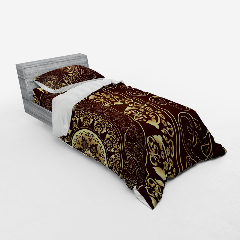 Eclectic Polyester Damask Duvet Cover, Twin Duvet Cover + 2 Additional Pieces