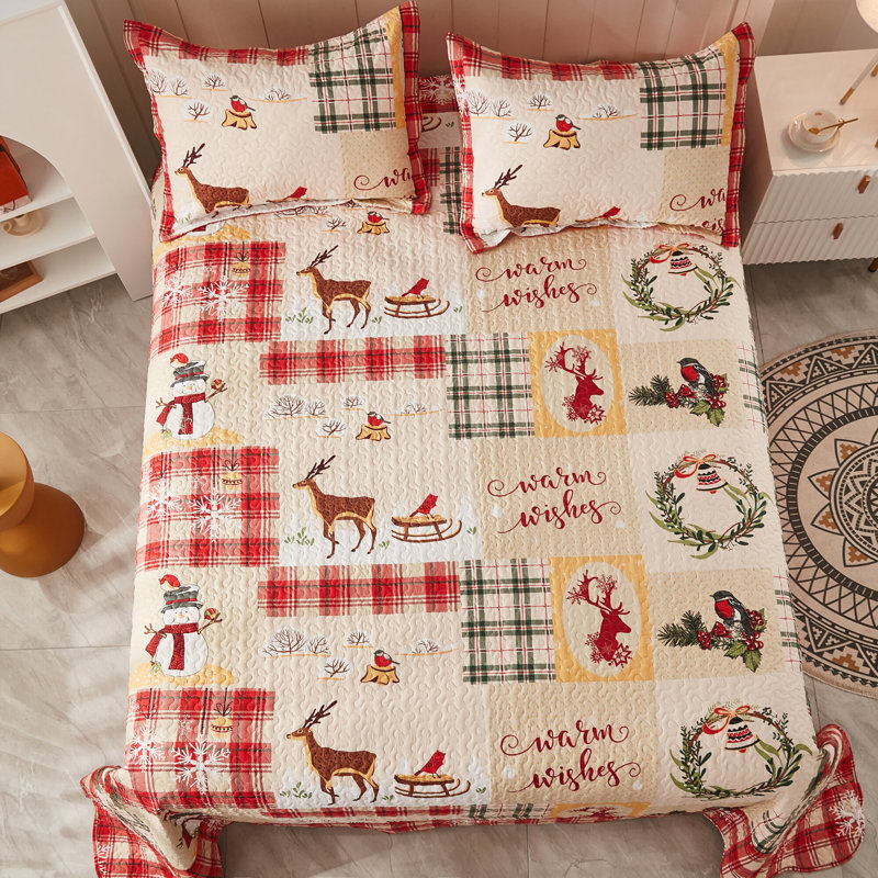 Queen Red Microfiber Christmas Quilt Set with Pillow Shams