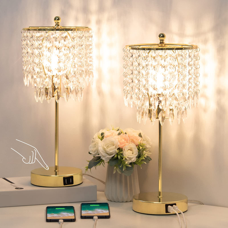Lampe de table en métal Jesslyn, Doré, Blanc