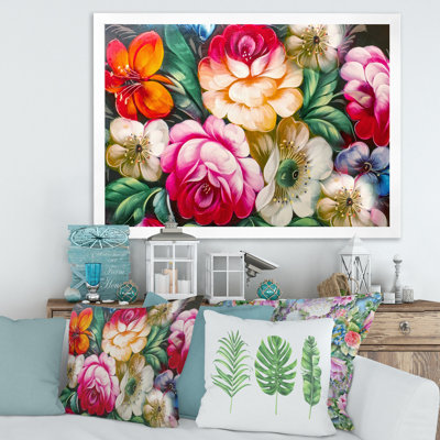 «Vintage Vibrant Red and Yellow Flower Still Life II», peinture sur toile