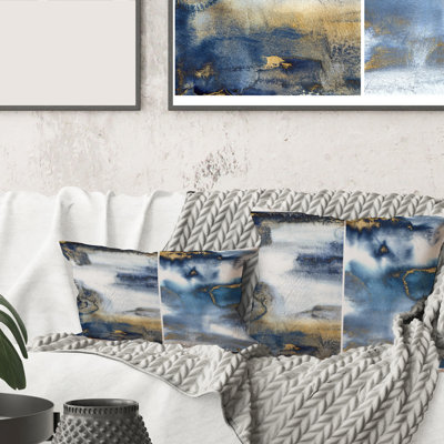 Vagues abstraites bleu foncé et or I - coussin imprimé moderne
