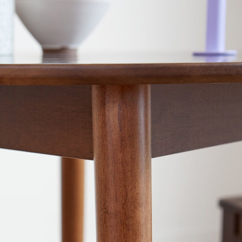 Jeremya Solid Wood Modern Round Dining Table, Walnut