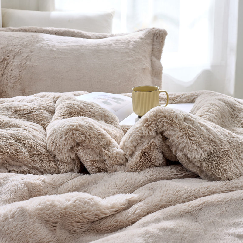 Chunky Bunny Bestie - Coma Inducer Oversized Comforter Set, Twin Extra Long Comforter + 1 Standard Sham, Brown
