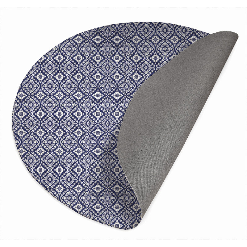Talia Small Outdoor Area Rug, Round 5'