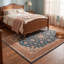 Tapis Kingsley traditionnel surteint uni bleu sarcelle, or et crème, lavable en machine, antidérapant, à poils courts, pour l'intérieur et l'extérieur, adapté aux animaux domestiques, idéal pour le salon, la chambre, la salle à manger, l'entrée, le couloir ou le bureau.-1015815344