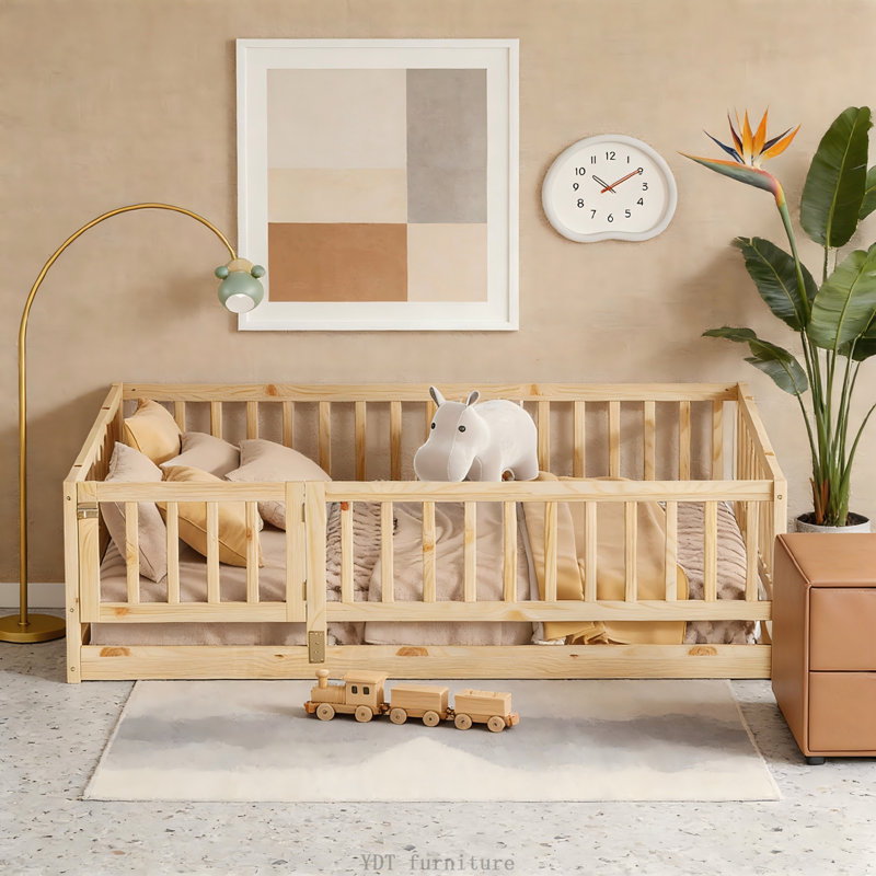 Lit double en chêne avec clôture et porte Montessori, Lit double, Chêne