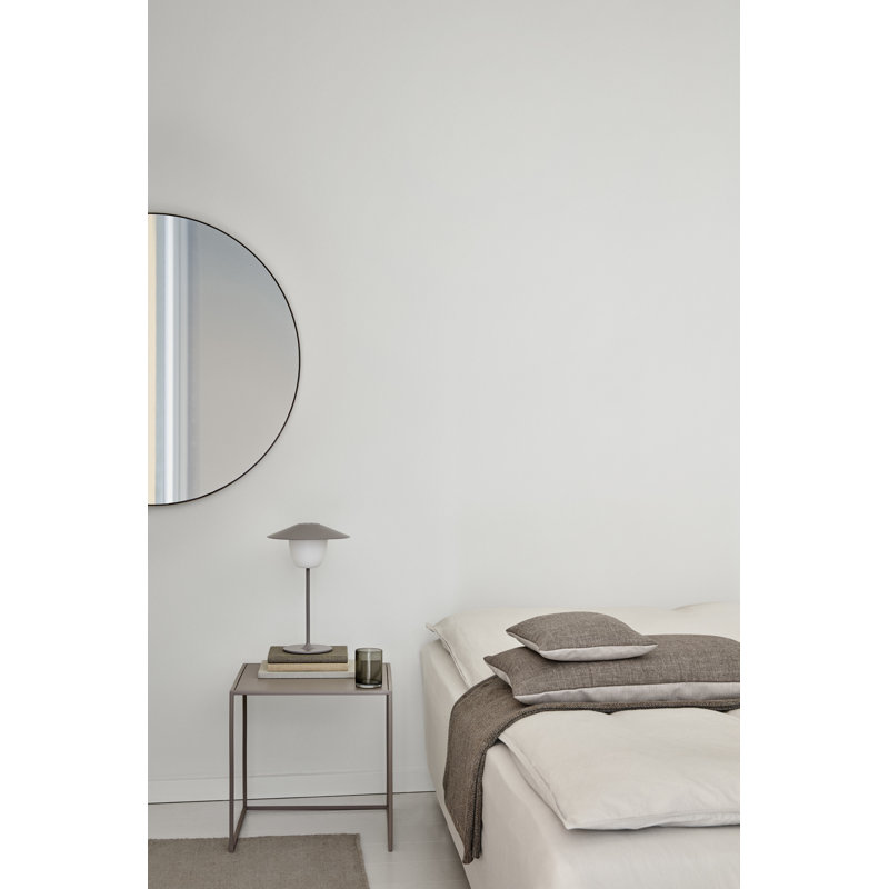 Fera Frame Nesting Tables, White