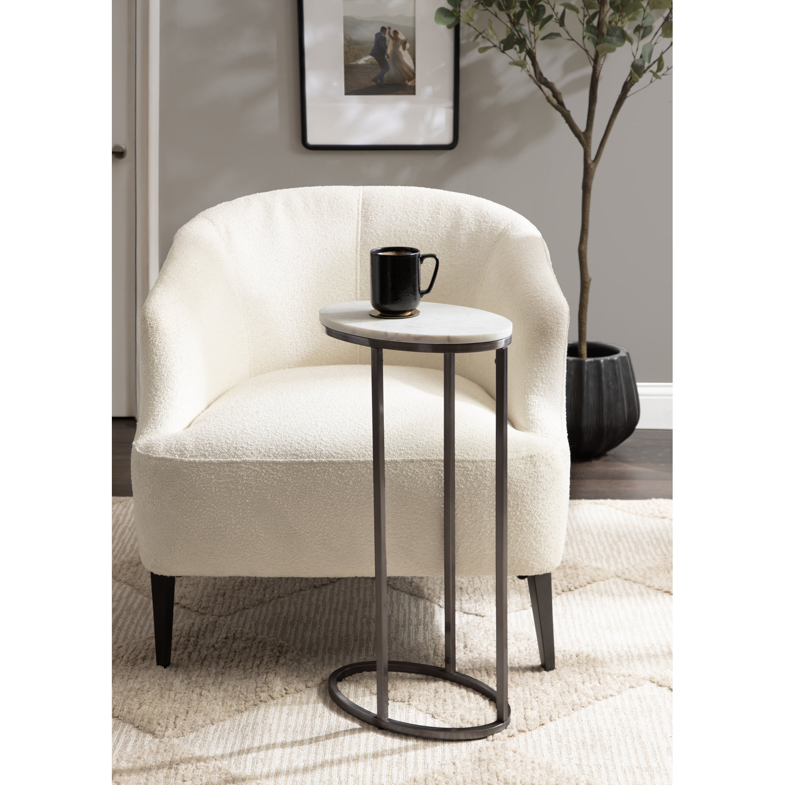 Vib End Table, Silver