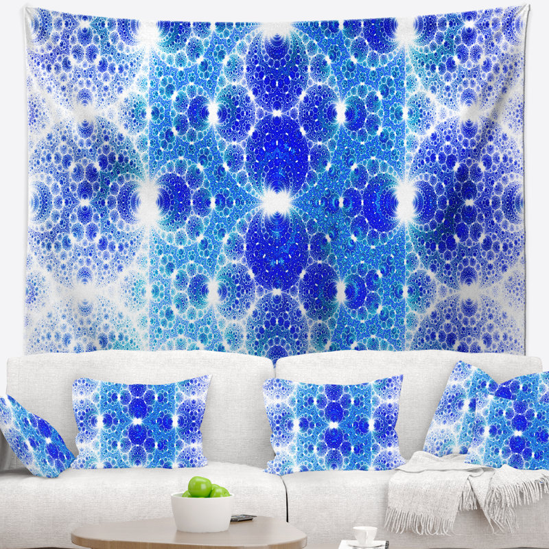 Tapisserie abstraite à motif fractal bleu exotique, H 68 po x l 80 po