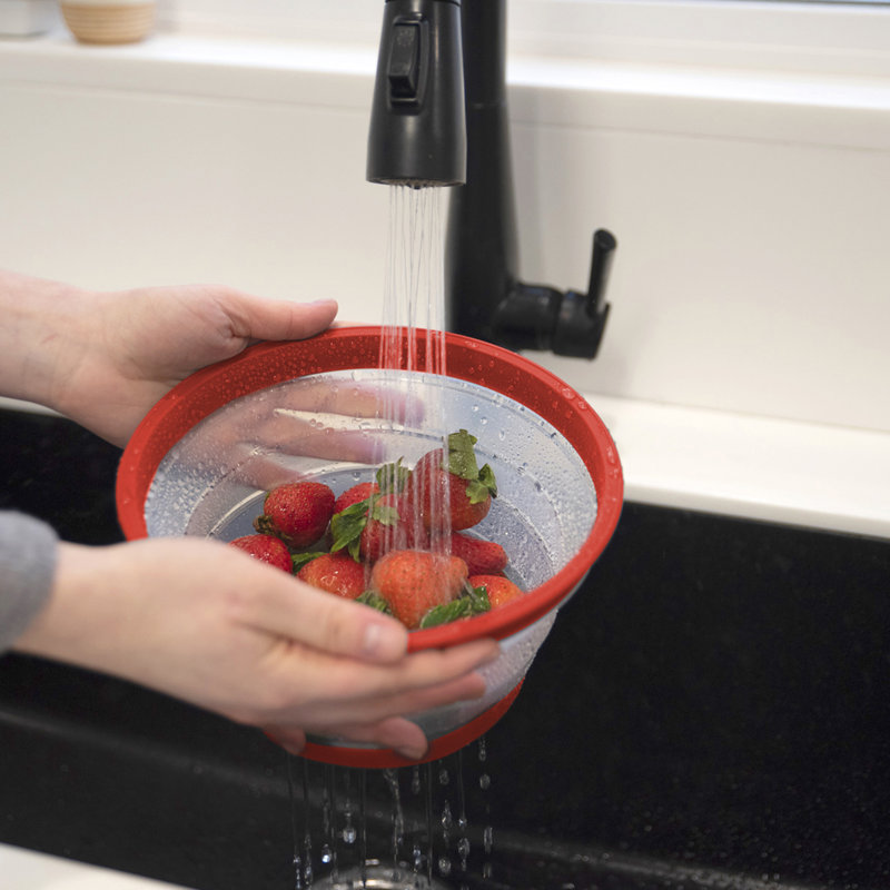 Tovolo Universal Plastic Lid, Red