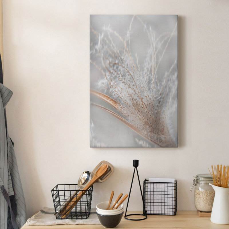 «Summer Wisps II», impression sur toile tendue, H 48 po x l 32 po x P 1 po
