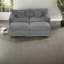 Spacieux canapé modulaires en chenille gris avec repose-pieds, confort moderne pour le salon