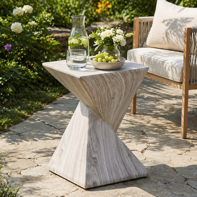 Table d'appoint de patio en béton 18,5 "H, Grey Marble