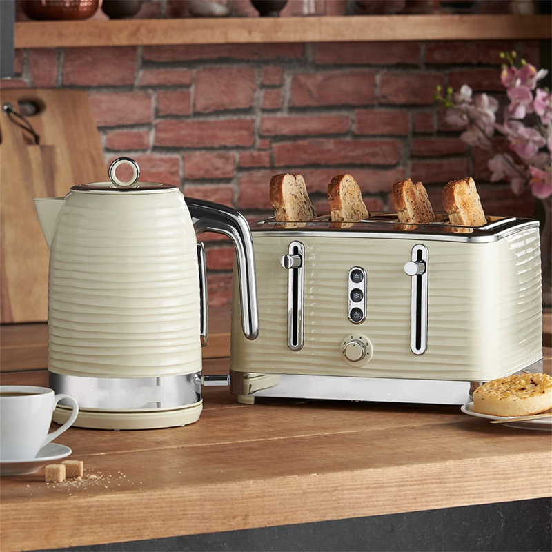 4 Slice Toaster (Extra Wide Slots, High Lift Feature, 6 Browning Levels, Frozen/Cancel/Reheat Function With Blue LED Illumination, 1800W