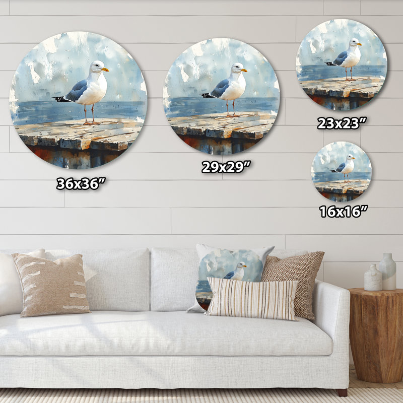 Mouette sur le quai II - reproduction d'art moderne en métal blanc, oiseau rond, décoration murale en métal