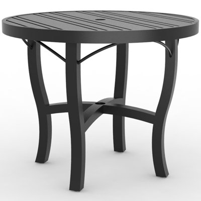 Table ronde avec parasol