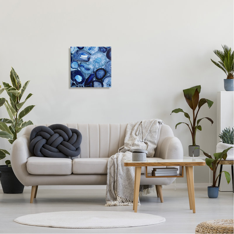 «Agate in Blue Natural Geodes» par Danielle Carson - impression sur toile tendue, H 17 po x l 17 po x P 1,5 po