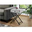 Table d'appoint contemporaine en stratifié gris avec tiroir de rangement et pieds en X en métal noir, pour le salon et la chambre à coucher-679297790-679297777