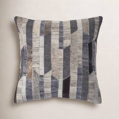 Thais 20" x 20" Wool Pillow Cover