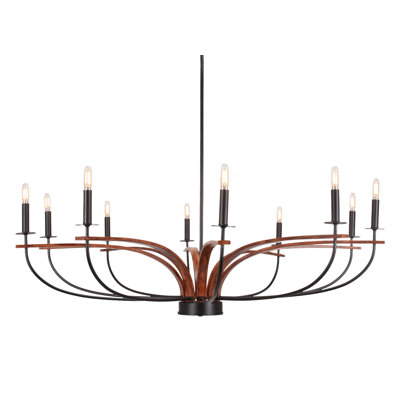 Lustre 10 lumières Monterey montré en noir mat et finition en métal peint d'aspect bois