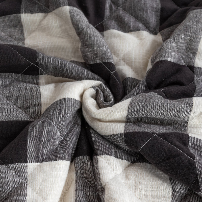 Flannel Checkered Quilt, Black, Queen Quilt  + 2 Standard Shams