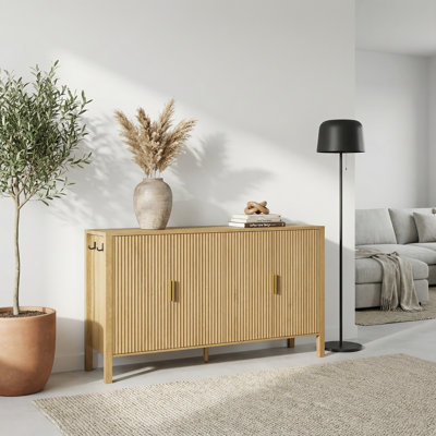 Armoire de rangement moderne à quatre portes de 57,5 pouces avec tablettes réglables et fonctions d'organisation intégrées pour les solutions de rangement de salon et de salle à manger