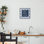«Eat Pray Love on Blue Florals», estampe numérique, design par Annie Lapoint