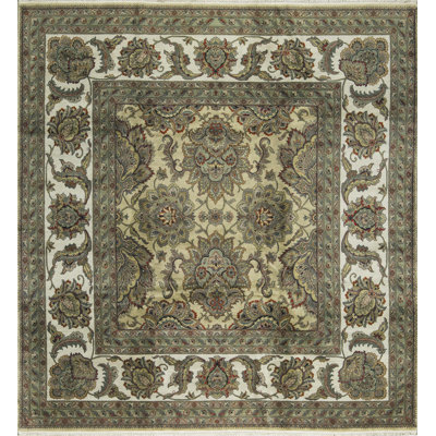 Tapis carré doré et ivoire de haute qualité noué à la main