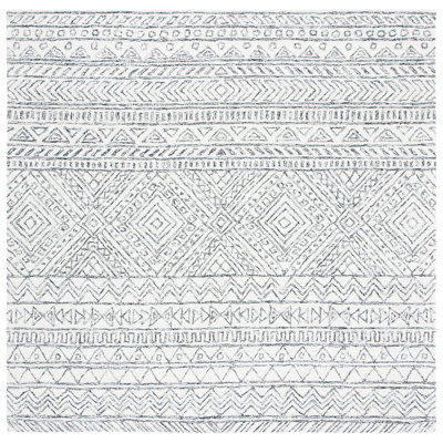 Wenzel Hand Tufted Wool Southwestern Rug