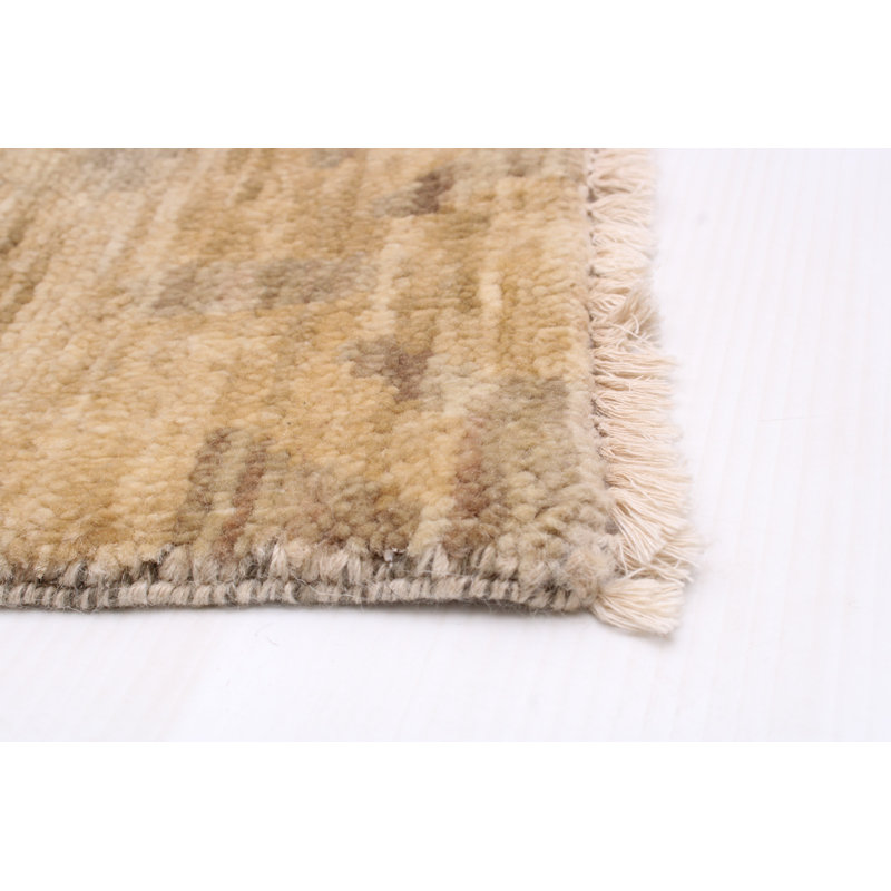 Tapis kaki clair Mystique 8 pi 2 po x 10 pi 0 po