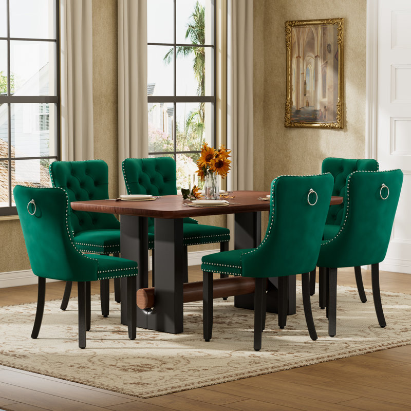 Ensemble de table de salle à manger moderne en noyer avec chaises en velours 4/6, bois aggloméré et bois massif pour les petits espaces