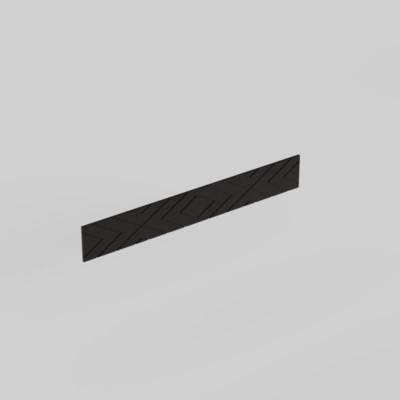 Lace-cut tailboard