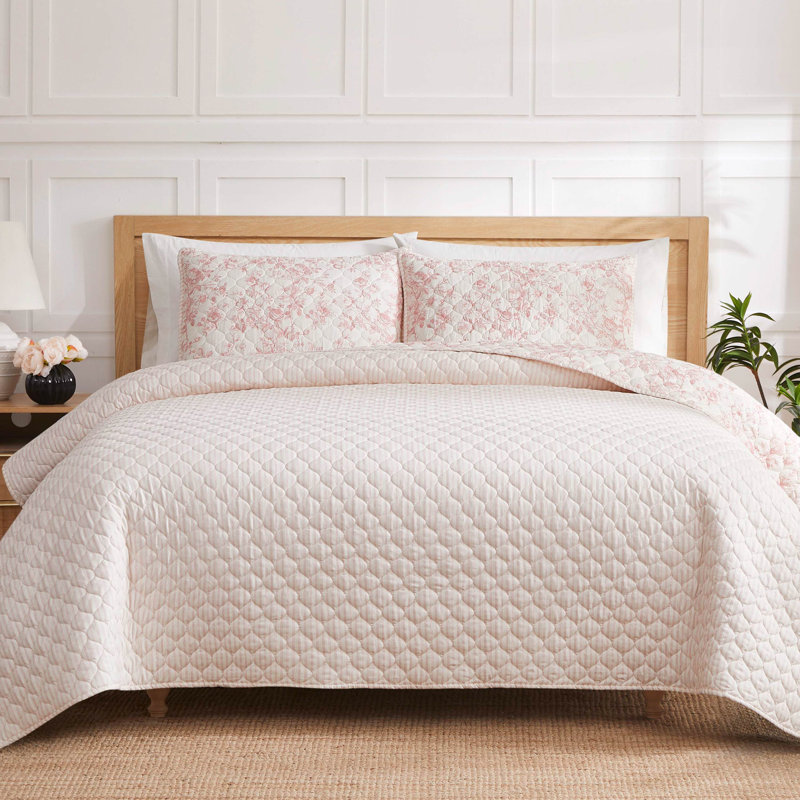 Jessica Simpson Camilla Quilt Sets, King