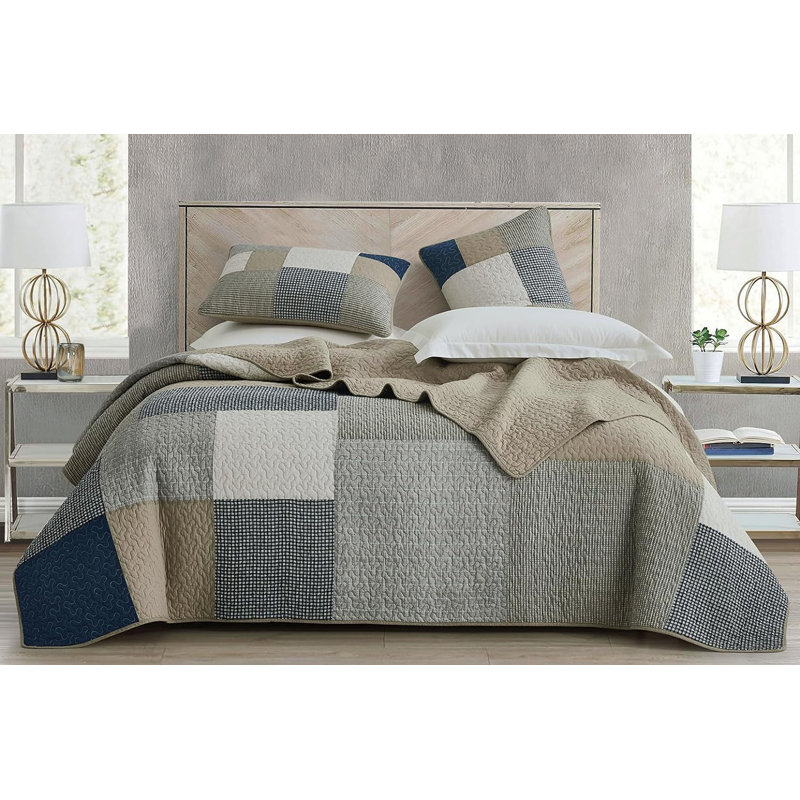 Addy Cotton Patchwork Quilt Set, Super King Quilt + 2 King Shams