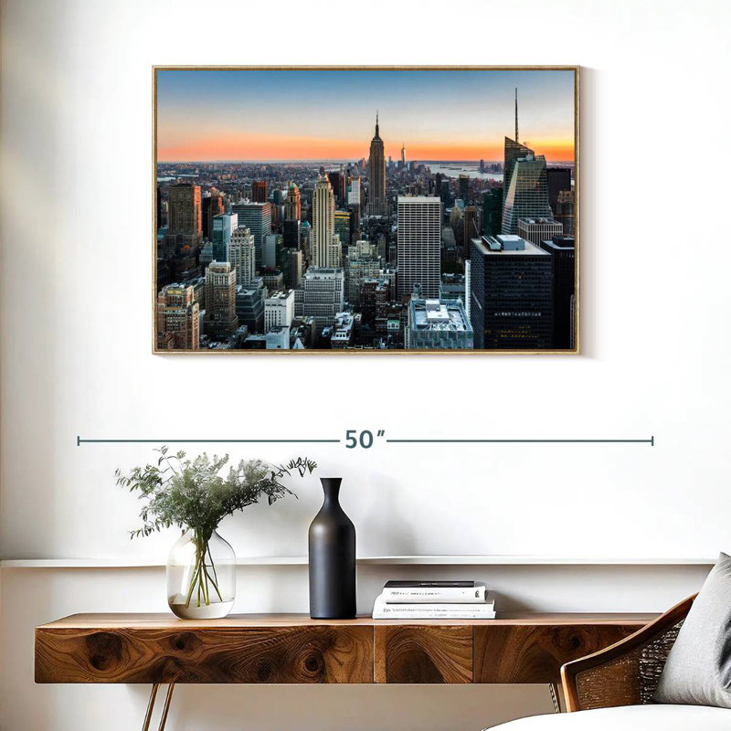 New York au coucher du soleil, Cadre flottant en bois naturel, 37 po x 25 po