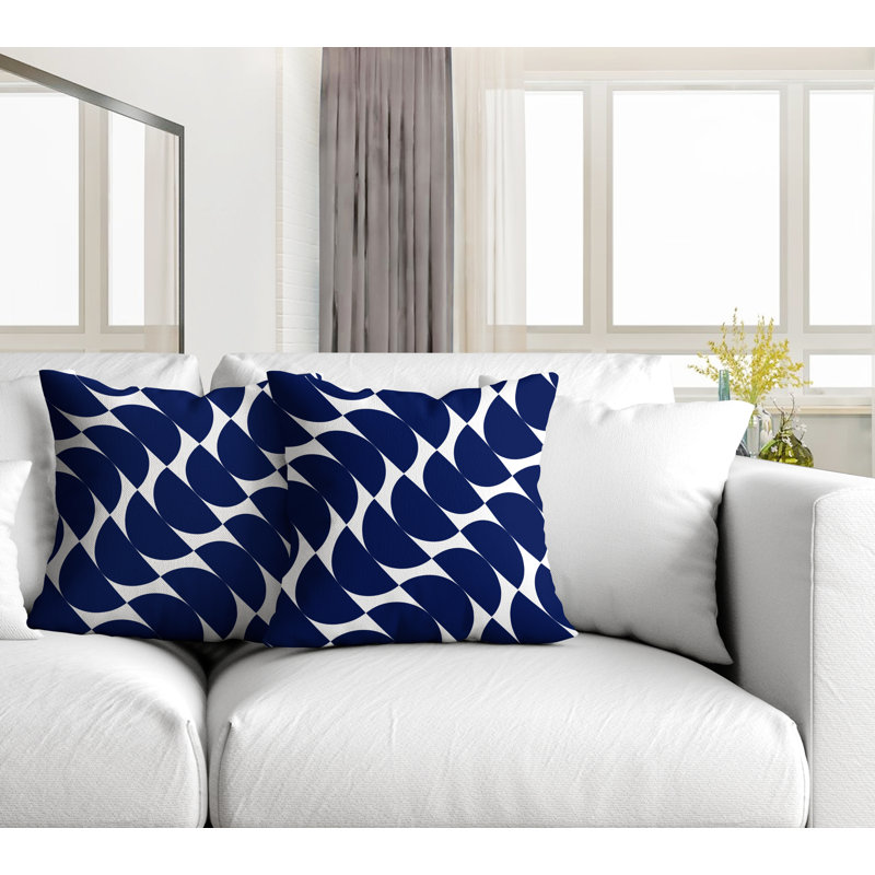 Oreiller carré intérieur / extérieur Mandi, L 17 po x H 17 po, Bleu marine