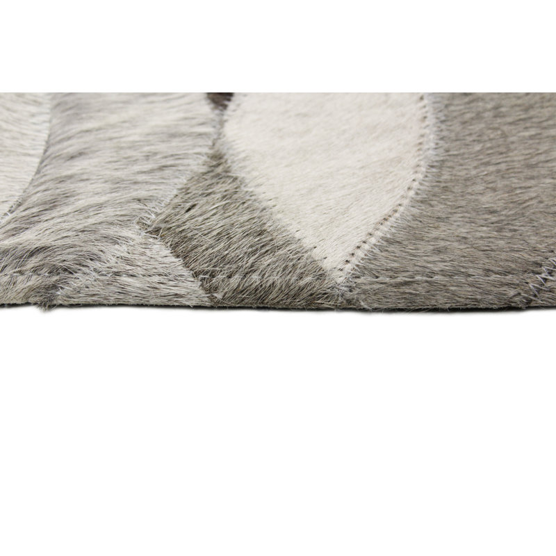 Handmade Gray Geometric Cowhide Rectangular Area Rug 8' x 10'