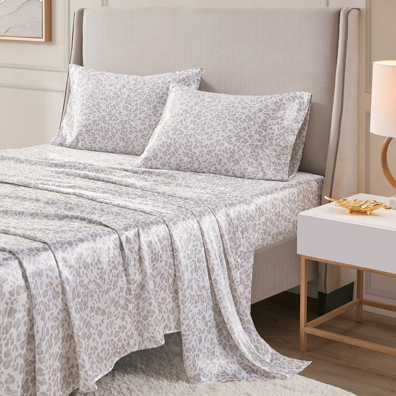 Ensemble de draps en satin Grinkie Mills, Imprimé animal gris, Ensemble de draps pour lit grand avec un drap-hous