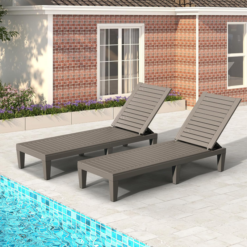Méridiennes d'extérieur avec dossier réglable, chaises de patio multifonctionnelles faciles à assembler et chaises longues de piscine légères et imperméables d'une capacité de 265 lb - Brun