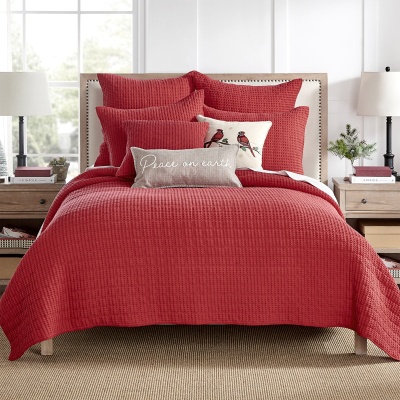 Mills Waffle Red Quilt Set, Full Quilt + 2 Standard Shams