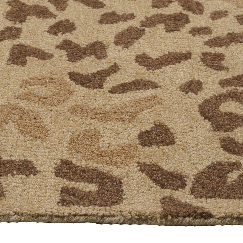 Fauna-Cheetah, Rectangle 5' x 8'