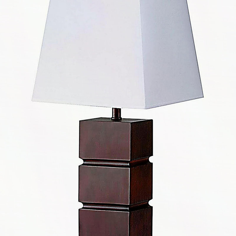 Lampe de table haute en polyrésine 27,5 po avec finition cerisier foncé, abat-jour en tissu blanc
