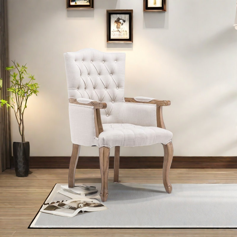 Chaise avec pieds en bois sculpté