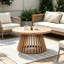 Table basse en bois-136994844