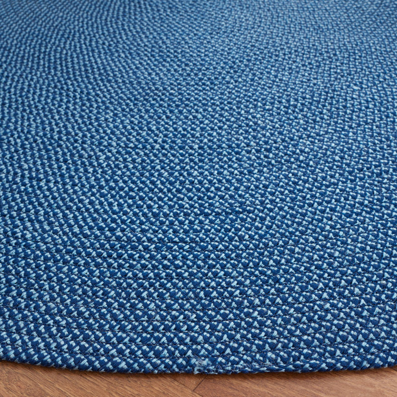 Braided Hand Woven Performance Rug, Round 6'