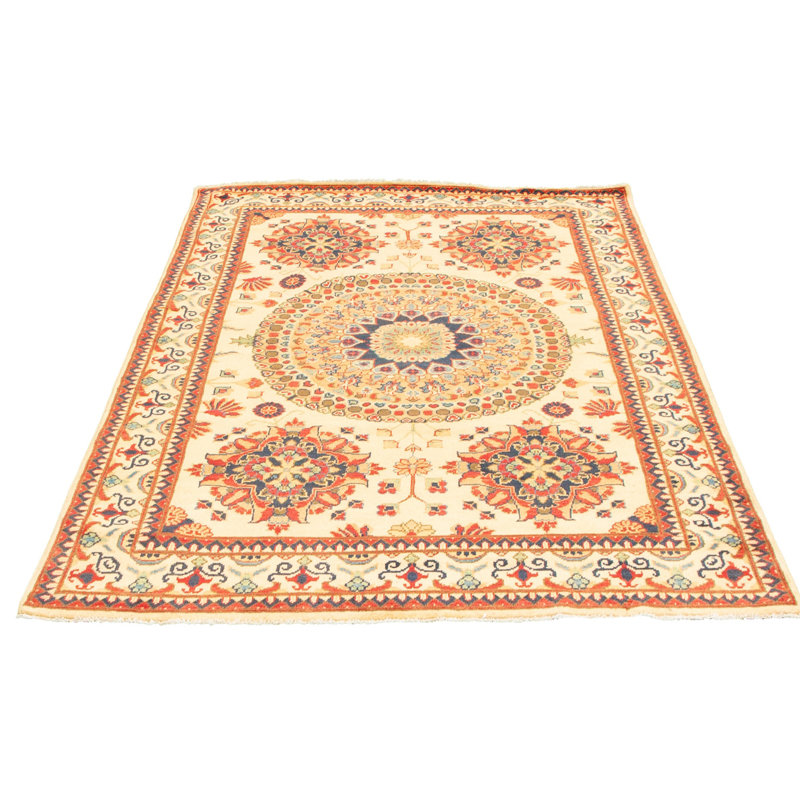 Tapis unique en laine noué à la main beige, rouge et bleu des années 2010 de 4 pi 11 po x 6 pi 6 po Finnlee